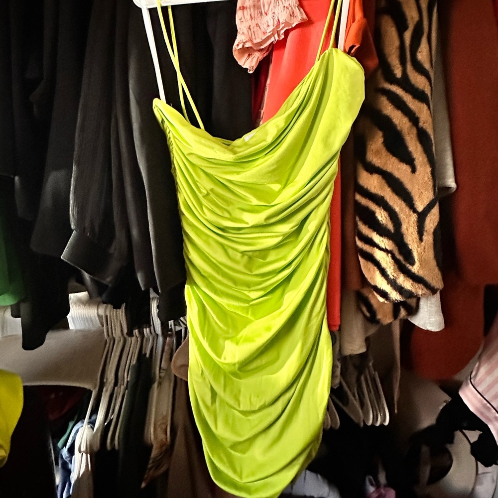 Highlighter green midi dressWorn once Medium Scrunch material Accentuates curves